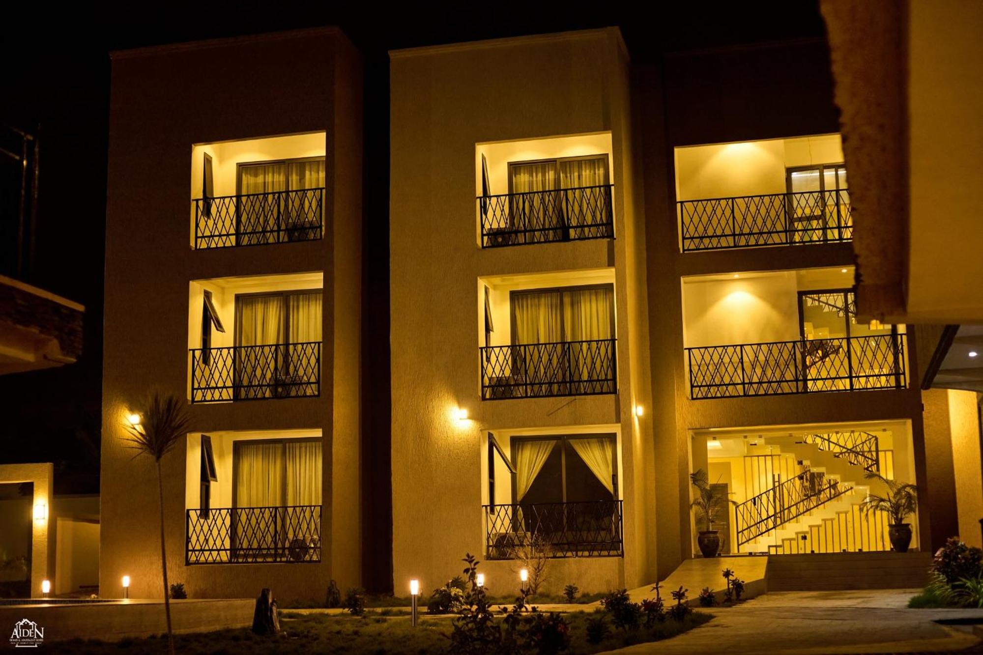 Aiden Homes And Apartments Hotel Koforidua Exterior photo